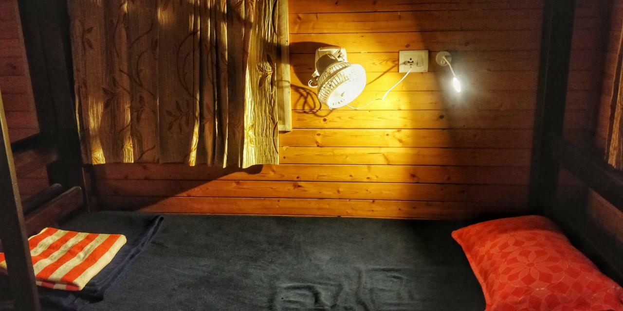 The Door To Nirvana Backpackers Hostel Kotagiri Esterno foto